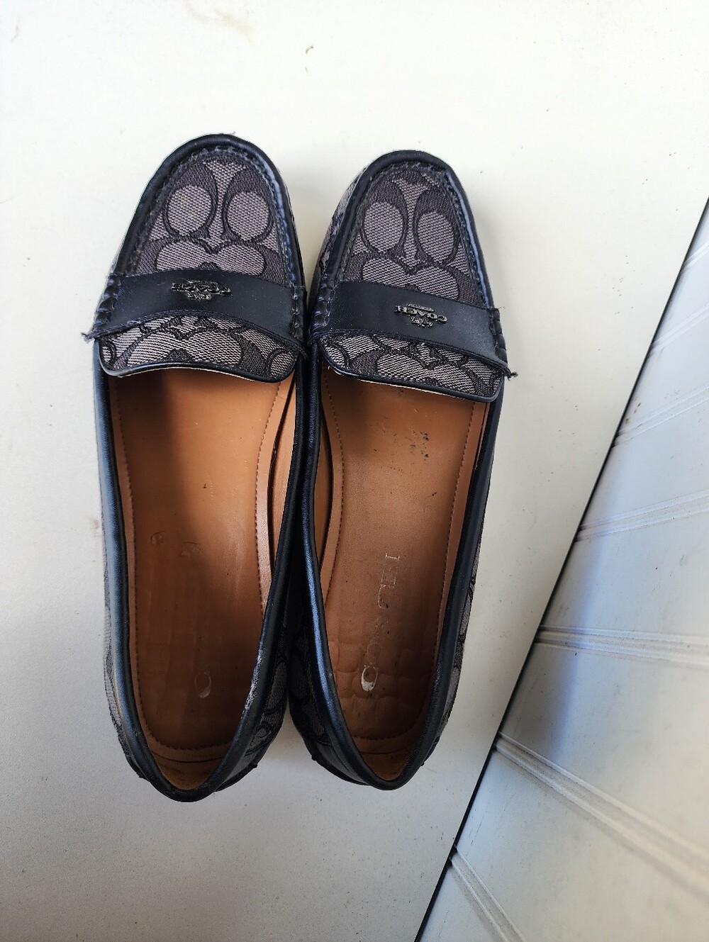 COACH ODETTE MONOGRAM LOGO Black & Gray LOAFER SLIP ON SZ 7.5 B - Picture 5 of 8